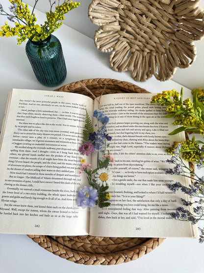 wildflower bouquet bookmark